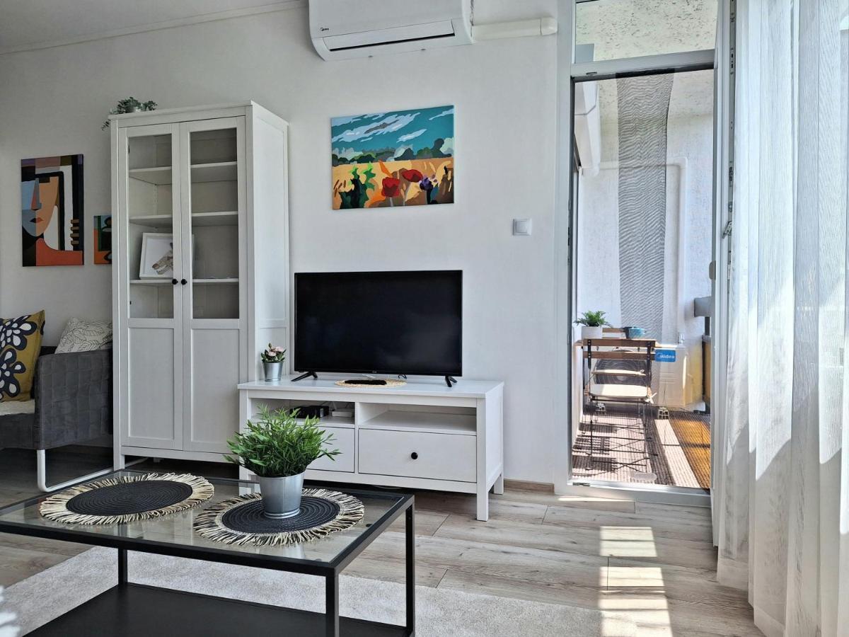 Kavics Apartament *